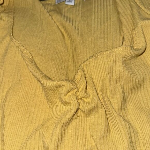 Sunny Yellow Tank Top with Bow Straps - Picture 4 of 4